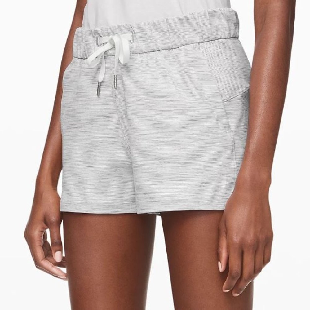 Lululemon On the Fly Short